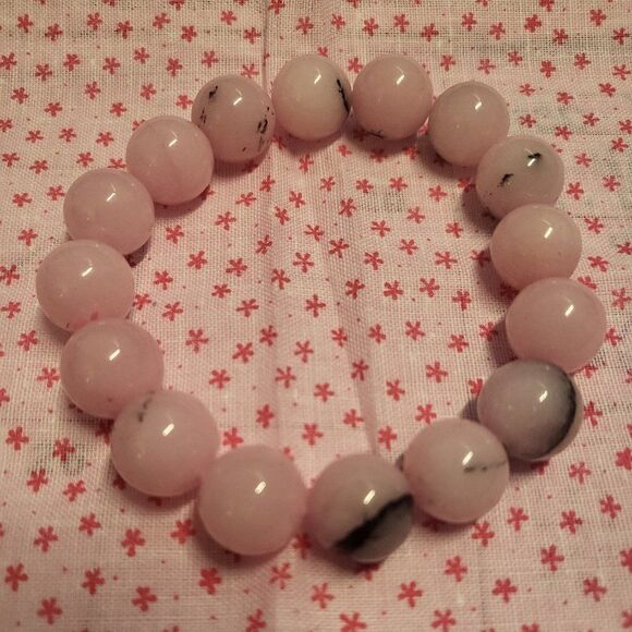 Pink and Black Agate Beaded Stretch Bracelet - Picture 4 of 5